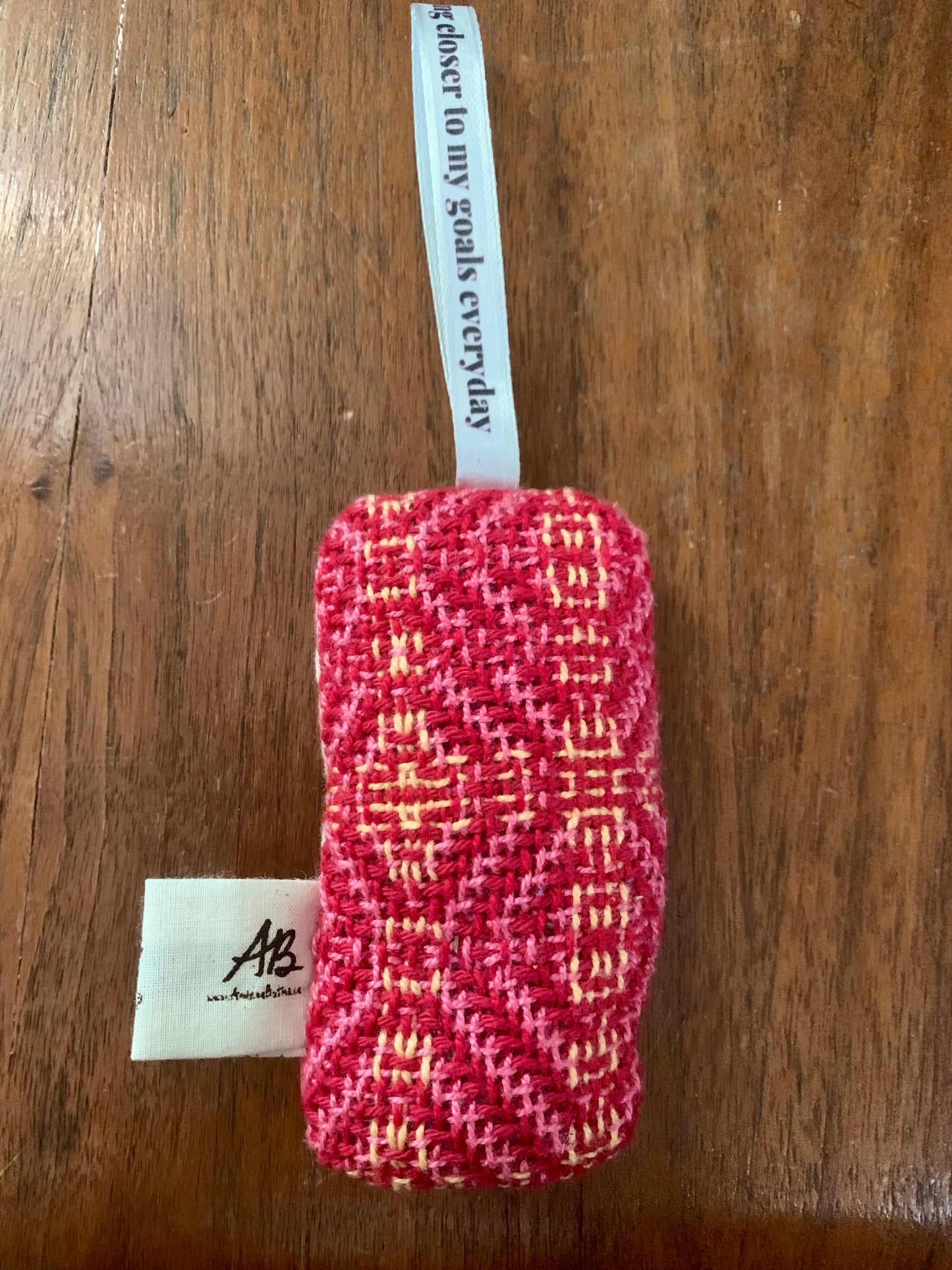 1. Selfie-me Lavender Sachet Sunday Red