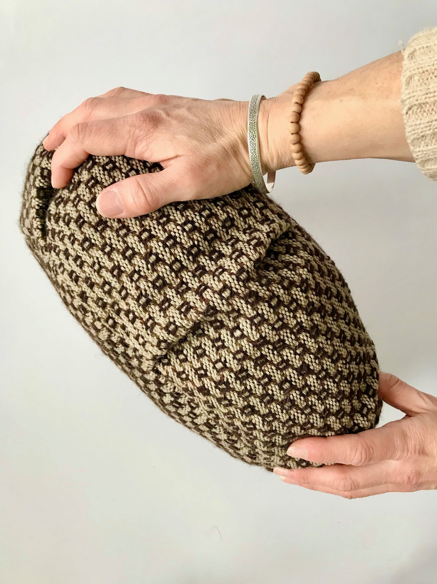 Meditation Cushion Hand-woven Block Pattern