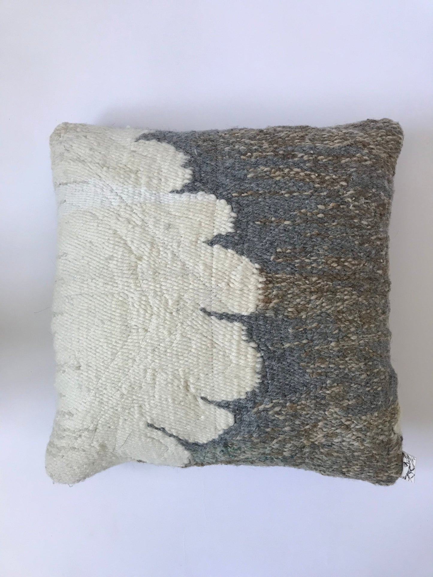 Over the Rainbow tapestry pillow: Cloud Up 4